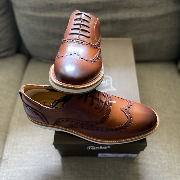 Florsheim - Picture 2 of 3